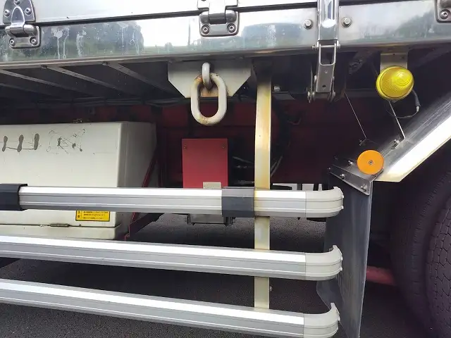 平成30年04月中古大型冷凍バン・ウィング三菱ふそうスーパーグレートの画像9