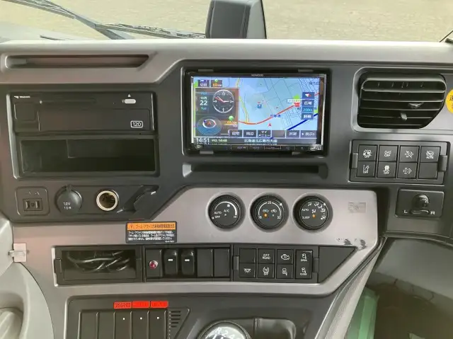 令和01年/平成31年08月中古大型クレーン付日産UDクオンの画像48