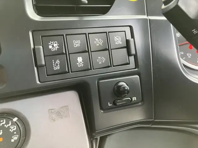 令和01年/平成31年08月中古大型クレーン付日産UDクオンの画像52