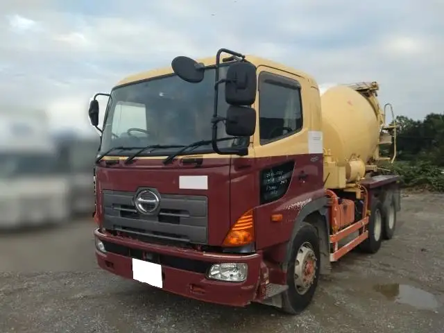 平成23年08月中古大型ミキサー車・高所作業車・その他特装車日野プロフィアの画像1