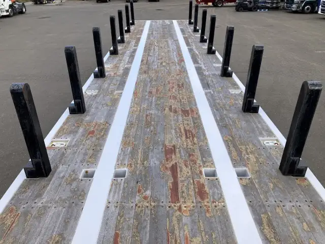 ☆車検付き(R7.10.27)☆ 令和5年 東邦 13M3軸フラットトレーラー シングル引き スーパーシングル 積載:29,000㎏ 第五輪:10,570㎏以上の画像10