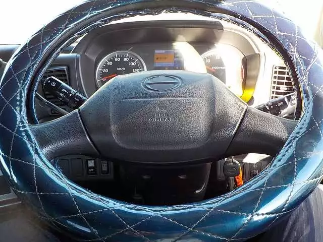 平成24年02月中古大型トラクタヘッド日野日野の画像30