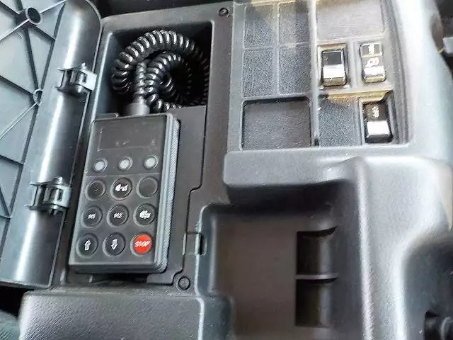 平成24年02月中古大型トラクタヘッド日野日野の画像41