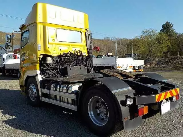 平成24年02月中古大型トラクタヘッド日野日野の画像7