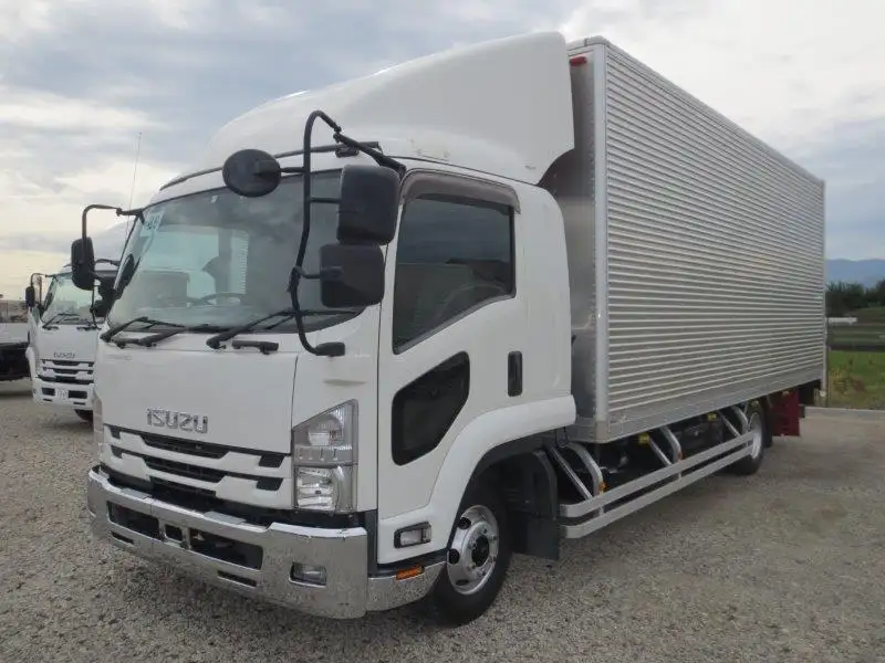 平成29年11月中古中型アルミバン・ウィングいすゞフォワードの画像1