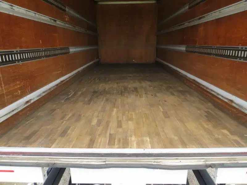 平成29年11月中古中型アルミバン・ウィングいすゞフォワードの画像11