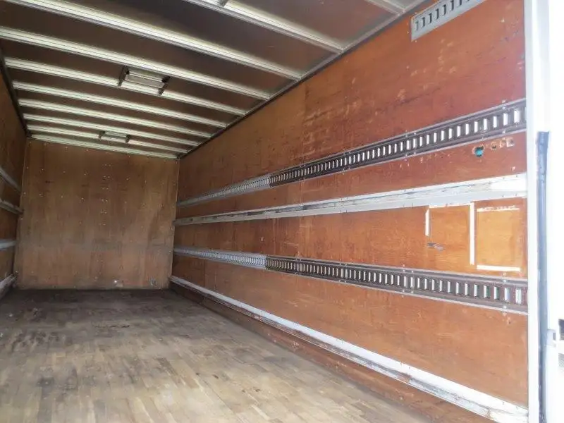 平成29年11月中古中型アルミバン・ウィングいすゞフォワードの画像13