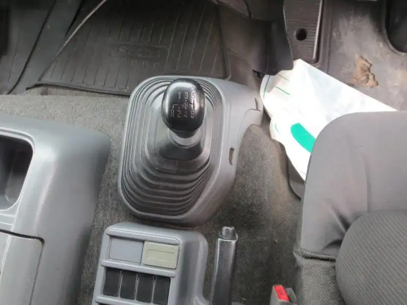 平成29年11月中古中型アルミバン・ウィングいすゞフォワードの画像39