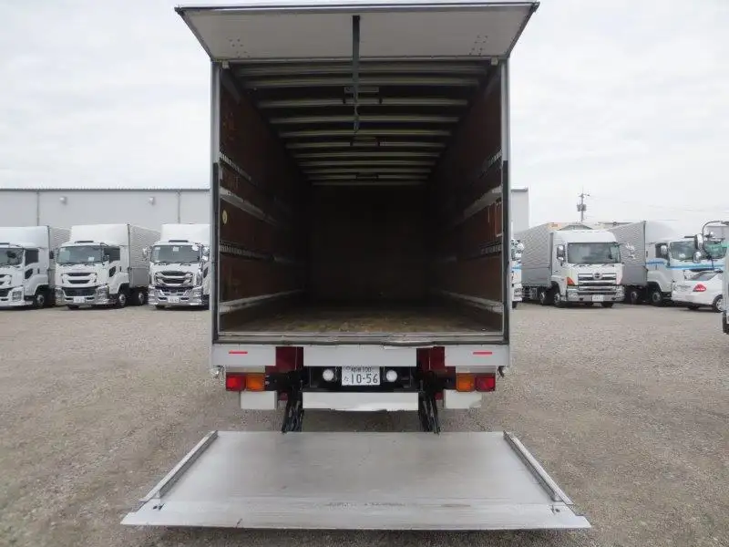 平成29年11月中古中型アルミバン・ウィングいすゞフォワードの画像9