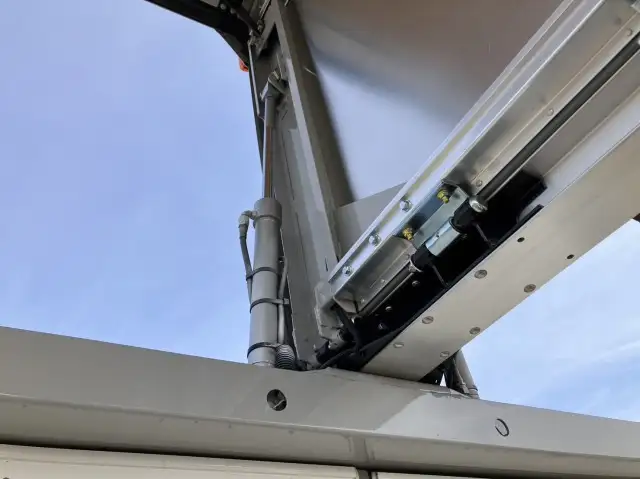 令和05年02月中古中型アルミバン・ウィングいすゞフォワードの画像15