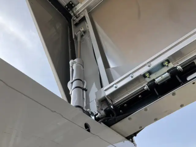 令和05年02月中古中型アルミバン・ウィングいすゞフォワードの画像16