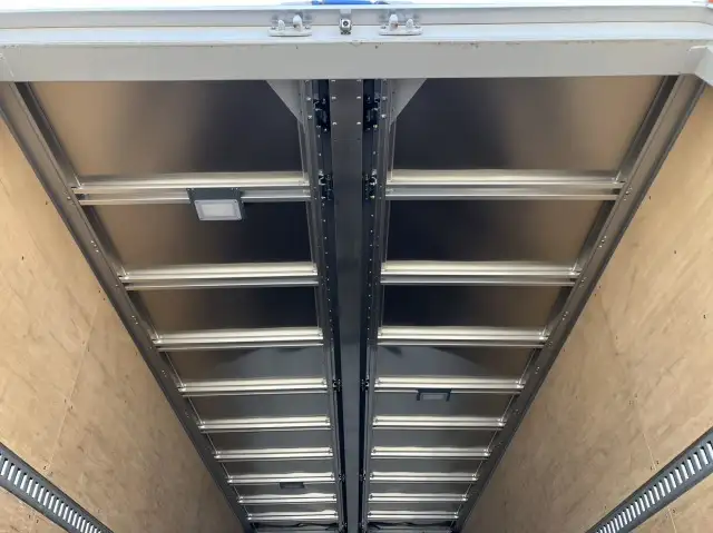 令和05年02月中古中型アルミバン・ウィングいすゞフォワードの画像23