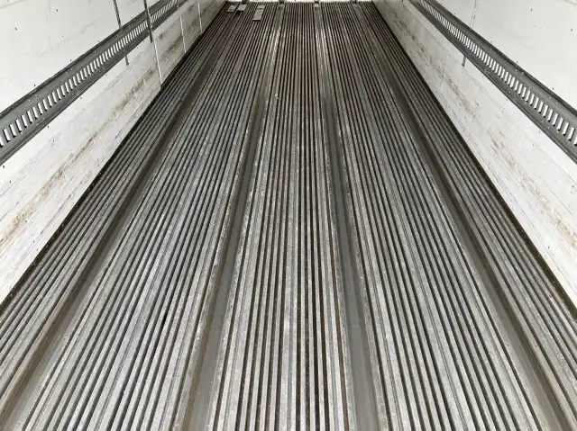 平成28年02月中古大型冷凍バン・ウィング日産UDクオンの画像16