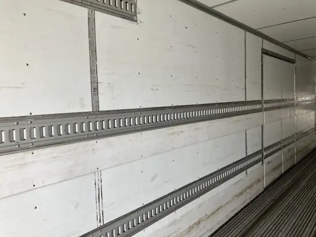 平成28年02月中古大型冷凍バン・ウィング日産UDクオンの画像17