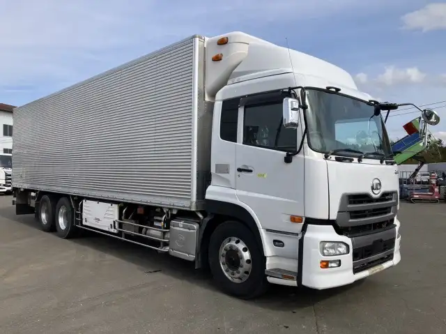 平成28年02月中古大型冷凍バン・ウィング日産UDクオンの画像3