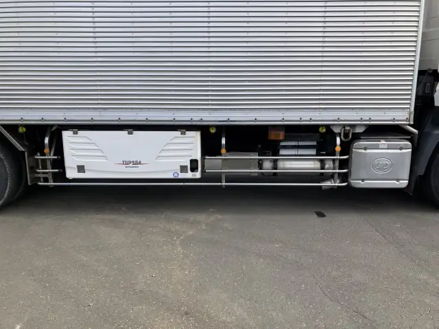 平成28年02月中古大型冷凍バン・ウィング日産UDクオンの画像31