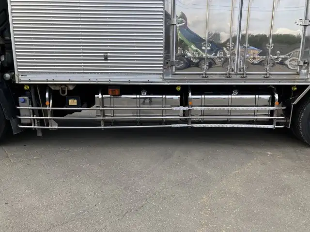 平成28年02月中古大型冷凍バン・ウィング日産UDクオンの画像32