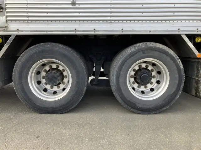 平成28年02月中古大型冷凍バン・ウィング日産UDクオンの画像37