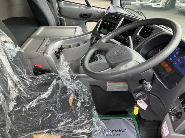 平成28年02月中古大型冷凍バン・ウィング日産UDクオンの画像43