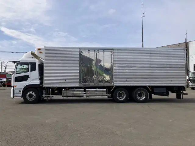 平成28年02月中古大型冷凍バン・ウィング日産UDクオンの画像8