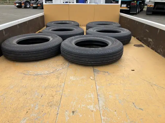 令和04年02月中古小型クレーン付日野デュトロの画像18