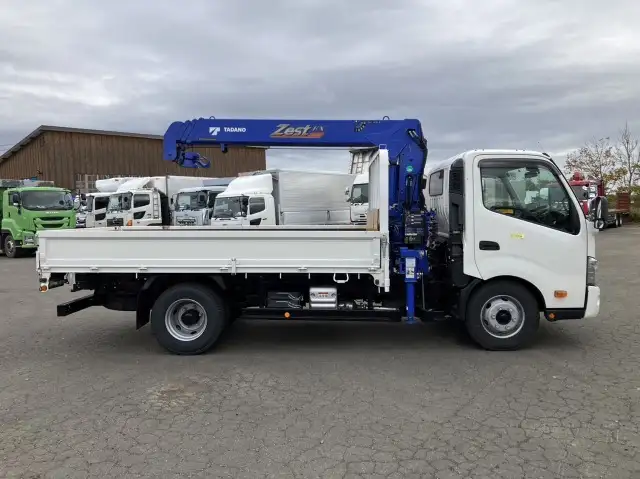 令和04年02月中古小型クレーン付日野デュトロの画像4