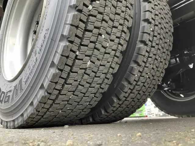 令和04年02月中古小型クレーン付日野デュトロの画像37