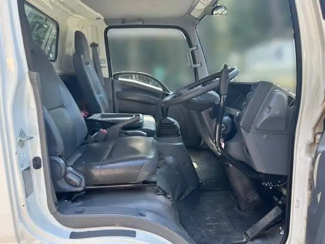 平成27年03月中古小型ミキサー車・高所作業車・その他特装車いすゞフォワードの画像12