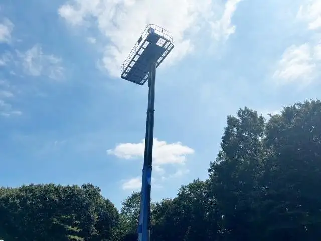 平成27年03月中古小型ミキサー車・高所作業車・その他特装車いすゞフォワードの画像25