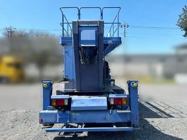 平成27年03月中古小型ミキサー車・高所作業車・その他特装車いすゞフォワードの画像27