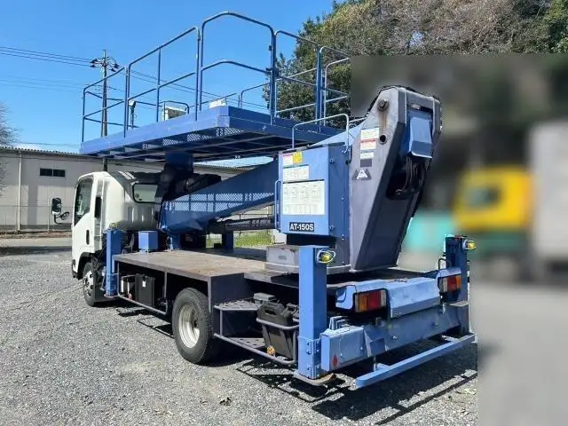 平成27年03月中古小型ミキサー車・高所作業車・その他特装車いすゞフォワードの画像4