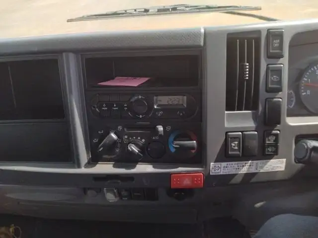 平成27年03月中古小型ミキサー車・高所作業車・その他特装車いすゞフォワードの画像7