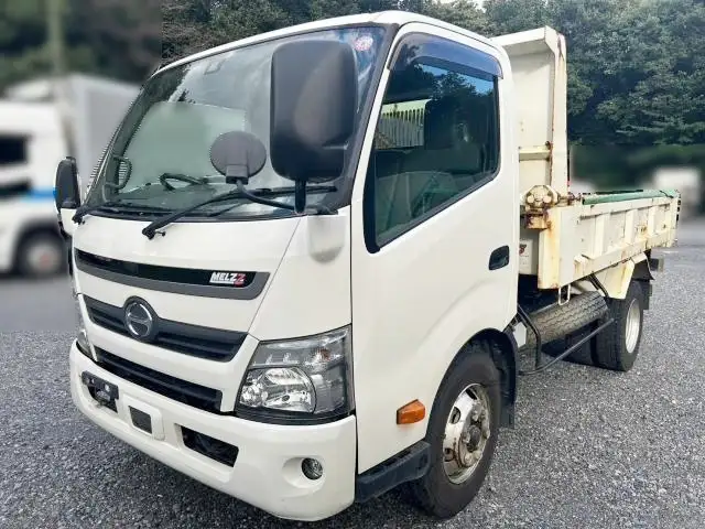 平成30年11月中古小型ダンプ日野デュトロの画像1