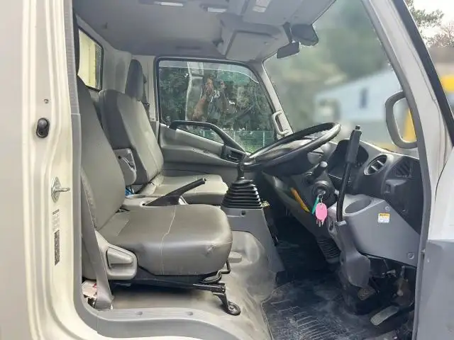 平成30年11月中古小型ダンプ日野デュトロの画像11