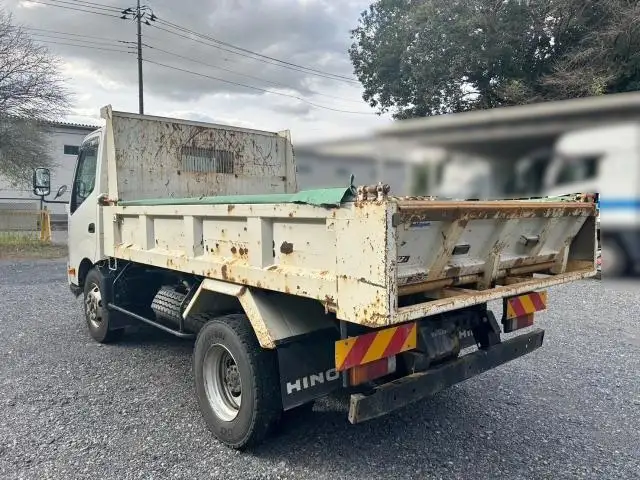 平成30年11月中古小型ダンプ日野デュトロの画像4