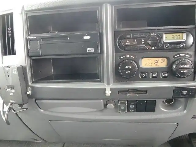 平成29年01月中古中型アルミバン・ウィングいすゞフォワードの画像19