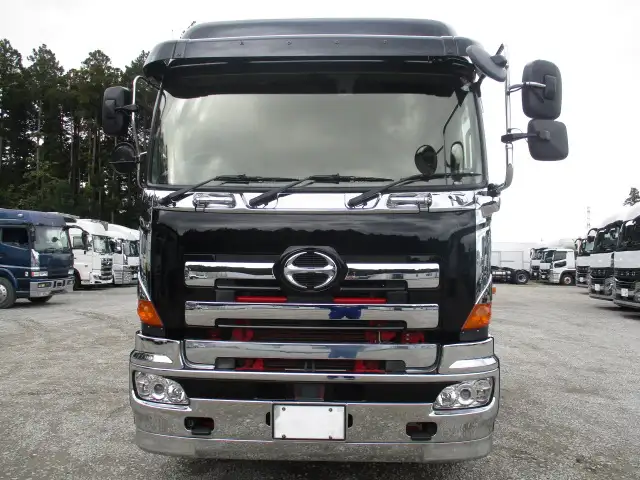 平成30年02月中古大型トラクタヘッド日野プロフィアの画像2