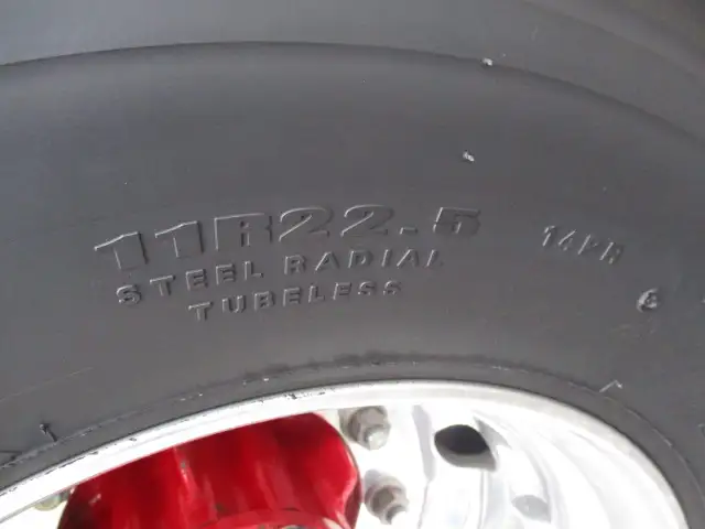 平成30年02月中古大型トラクタヘッド日野プロフィアの画像12