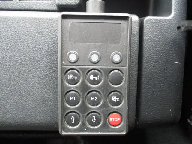 平成30年02月中古大型トラクタヘッド日野プロフィアの画像32