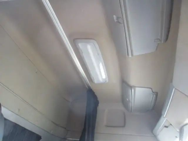 平成30年02月中古大型トラクタヘッド日野プロフィアの画像40