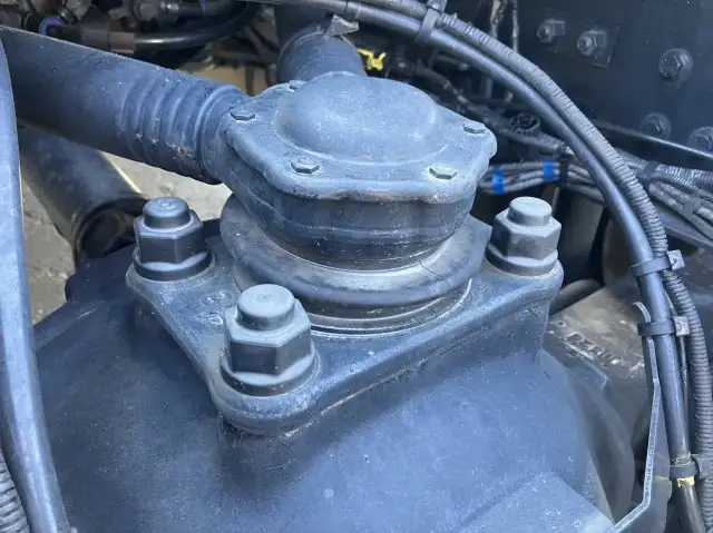 令和04年04月中古大型トラクタヘッド日産UDクオンの画像16