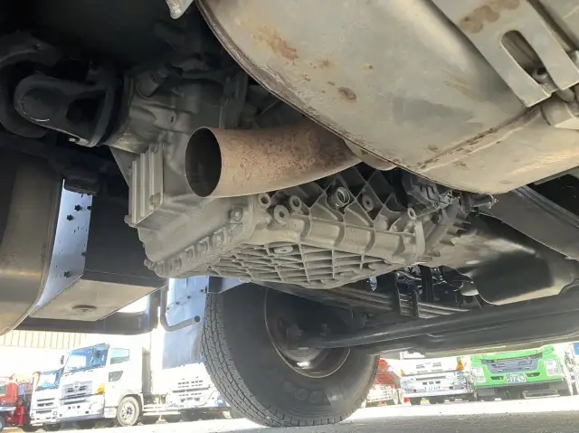 令和04年04月中古大型トラクタヘッド日産UDクオンの画像26