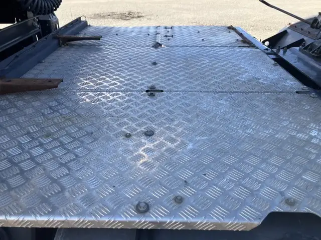 令和04年04月中古大型トラクタヘッド日産UDクオンの画像9