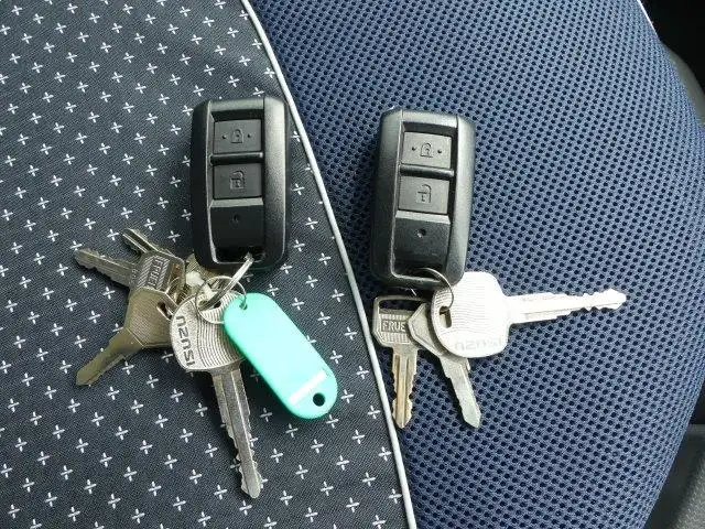 令和04年09月中古小型アルミバン・ウィングいすゞエルフの画像43