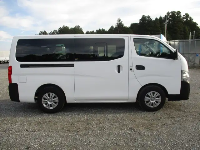 令和05年07月中古小型アルミバン・ウィング日産キャラバンの画像4