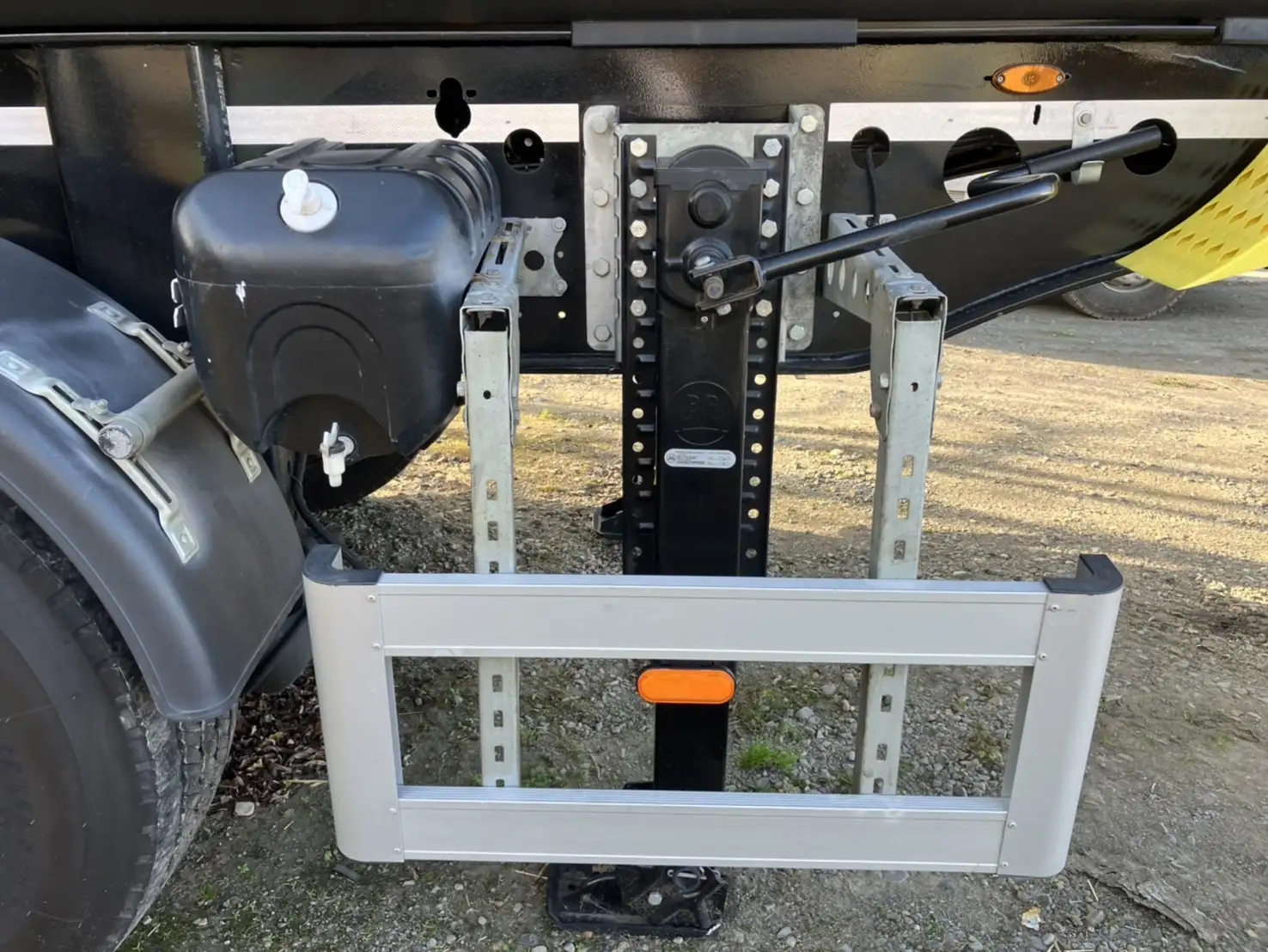 令和06年10月中古その他ダンプトレーラー・重機運搬トレーラー輸入車・その他OZSAN　TRAILERの画像16