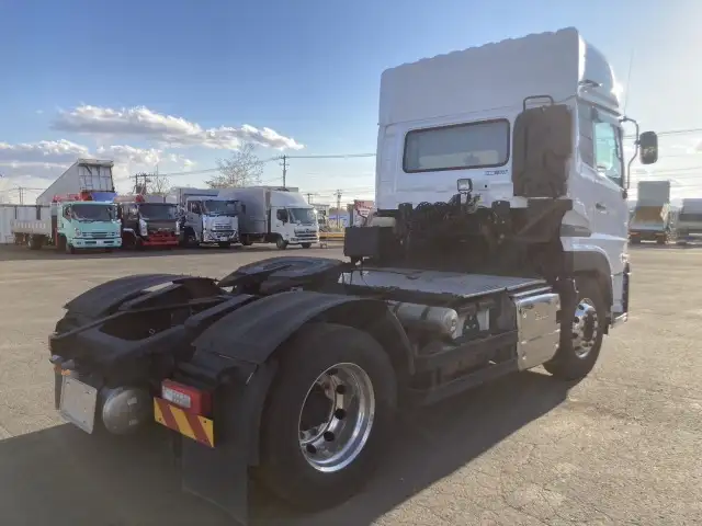 令和05年09月中古大型トラクタヘッドいすゞギガの画像4