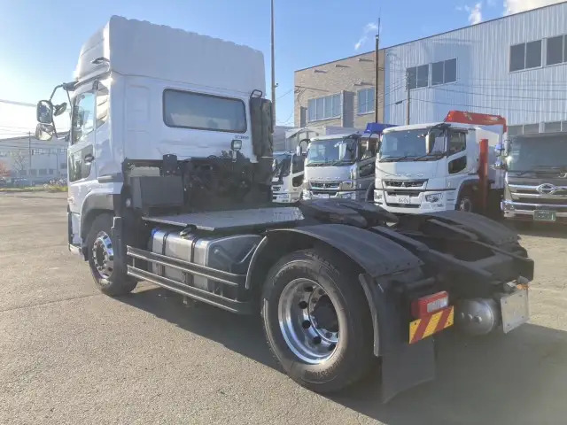 令和05年09月中古大型トラクタヘッドいすゞギガの画像6