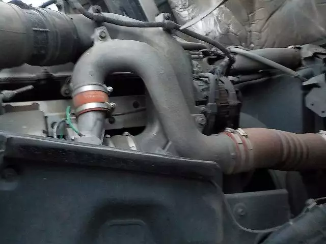 平成17年02月中古大型トラクタヘッド日野日野の画像7