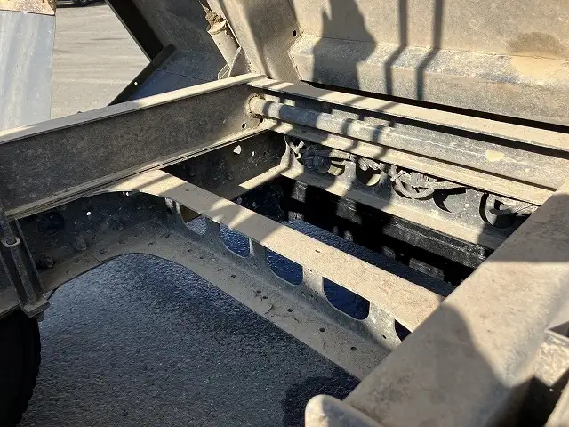 平成23年11月中古中型ダンプいすゞフォワードの画像18